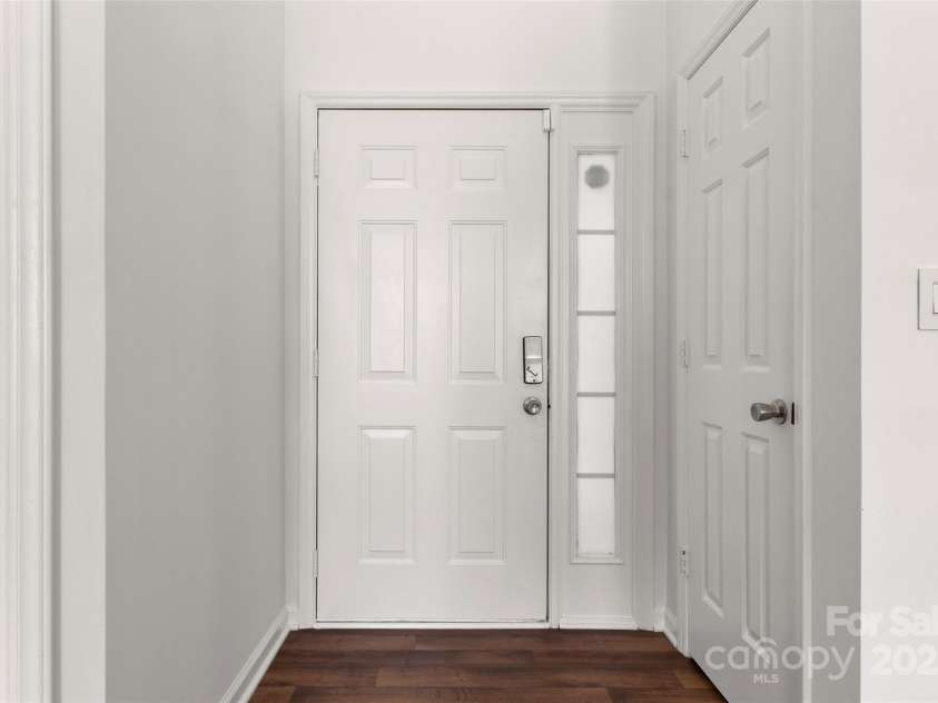 7121 Lanark Court, Charlotte, NC 28217.  MLS# CAR4232257, YatesRealty ID 2236. 