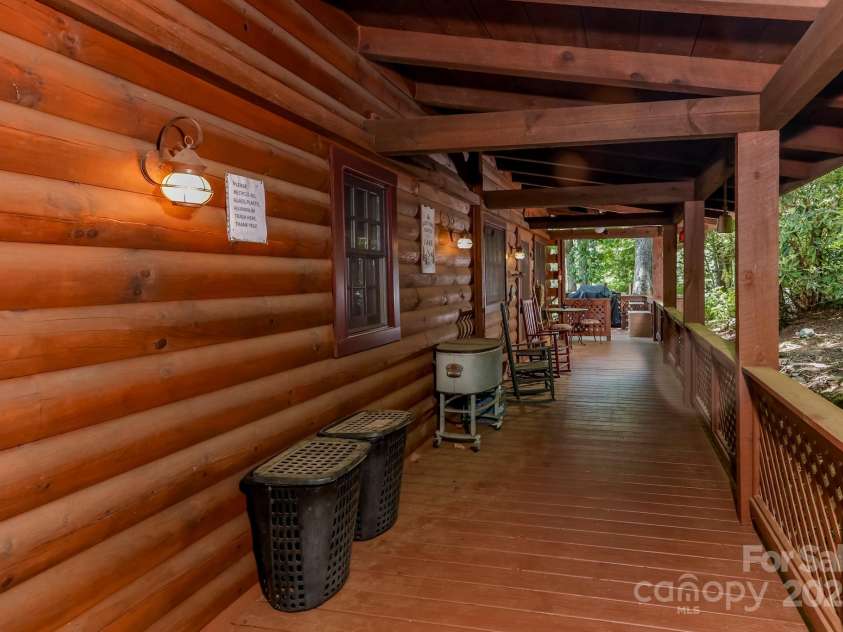 282 H and H Trail, Black Mountain, NC 28711.  MLS# CAR4267235, YatesRealty ID 22360. 