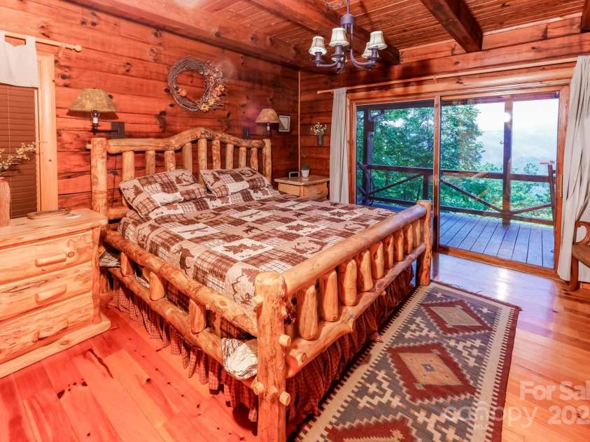 282 H and H Trail, Black Mountain, NC 28711.  MLS# CAR4267235, YatesRealty ID 22360. 