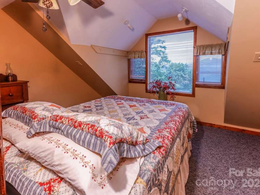 282 H and H Trail, Black Mountain, NC 28711.  MLS# CAR4267235, YatesRealty ID 22360. 