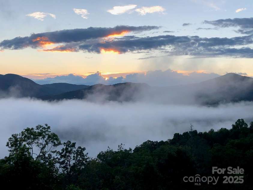 282 H and H Trail, Black Mountain, NC 28711.  MLS# CAR4267235, YatesRealty ID 22360. 