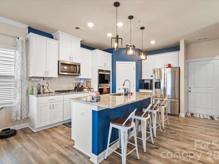 613 Cedar Knoll Circle, Pineville, NC 28134.  MLS# CAR4412265, YatesRealty ID 22360. 