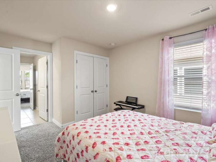 613 Cedar Knoll Circle, Pineville, NC 28134.  MLS# CAR4412265, YatesRealty ID 22360. 