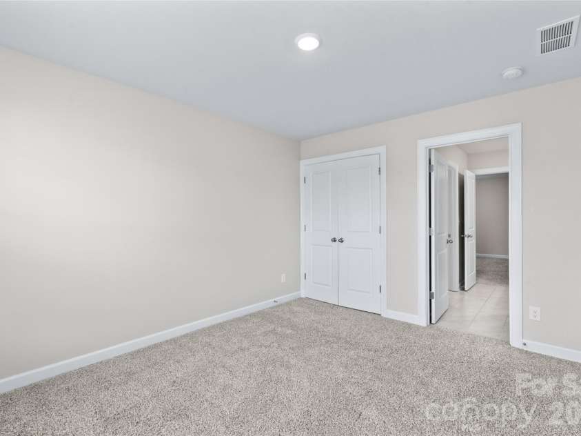 613 Cedar Knoll Circle, Pineville, NC 28134.  MLS# CAR4424721, YatesRealty ID 22360. 
