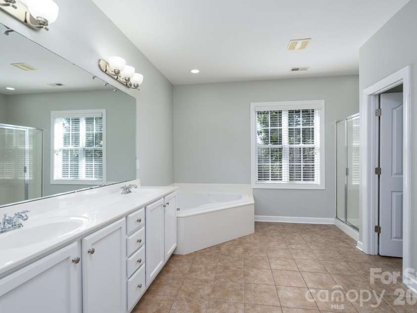 660 Vega Street, Concord, NC 28027.  MLS# CAR4381255, YatesRealty ID 22361. 