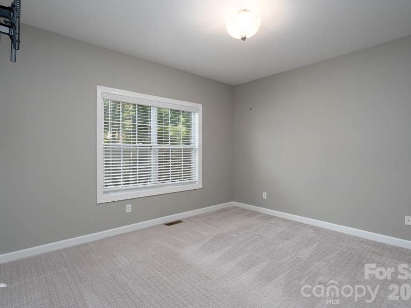 660 Vega Street, Concord, NC 28027.  MLS# CAR4381255, YatesRealty ID 22361. 