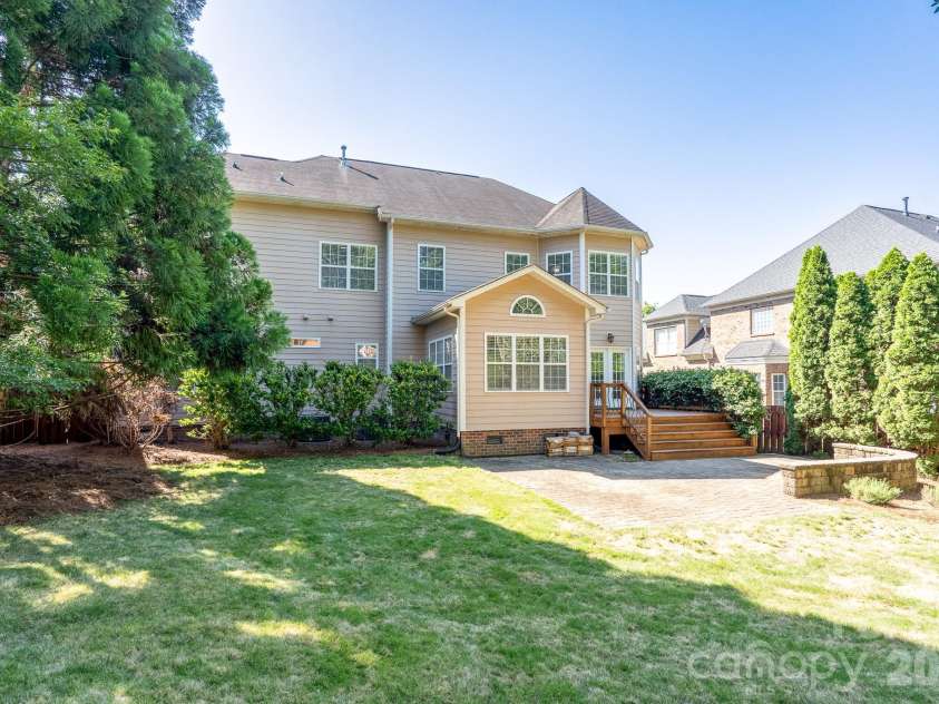 660 Vega Street, Concord, NC 28027.  MLS# CAR4381255, YatesRealty ID 22361. 