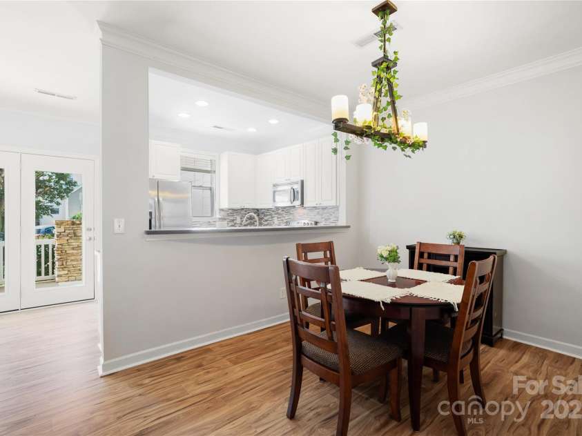 11021 Dundarrach Lane, Charlotte, NC 28277.  MLS# CAR4273244, YatesRealty ID 22364. 