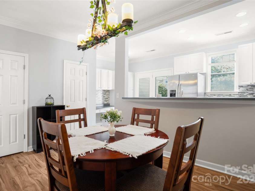 11021 Dundarrach Lane, Charlotte, NC 28277.  MLS# CAR4273244, YatesRealty ID 22364. 