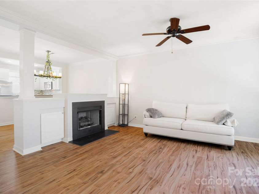 11021 Dundarrach Lane, Charlotte, NC 28277.  MLS# CAR4273244, YatesRealty ID 22364. 