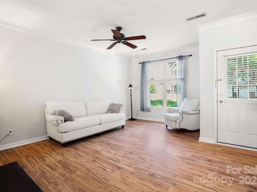 11021 Dundarrach Lane, Charlotte, NC 28277.  MLS# CAR4273244, YatesRealty ID 22364. 