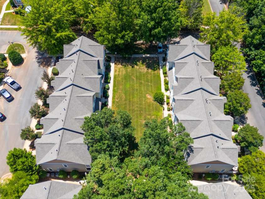 11021 Dundarrach Lane, Charlotte, NC 28277.  MLS# CAR4273244, YatesRealty ID 22364. 
