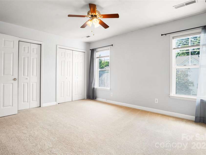 11021 Dundarrach Lane, Charlotte, NC 28277.  MLS# CAR4273244, YatesRealty ID 22364. Primary Bedroom