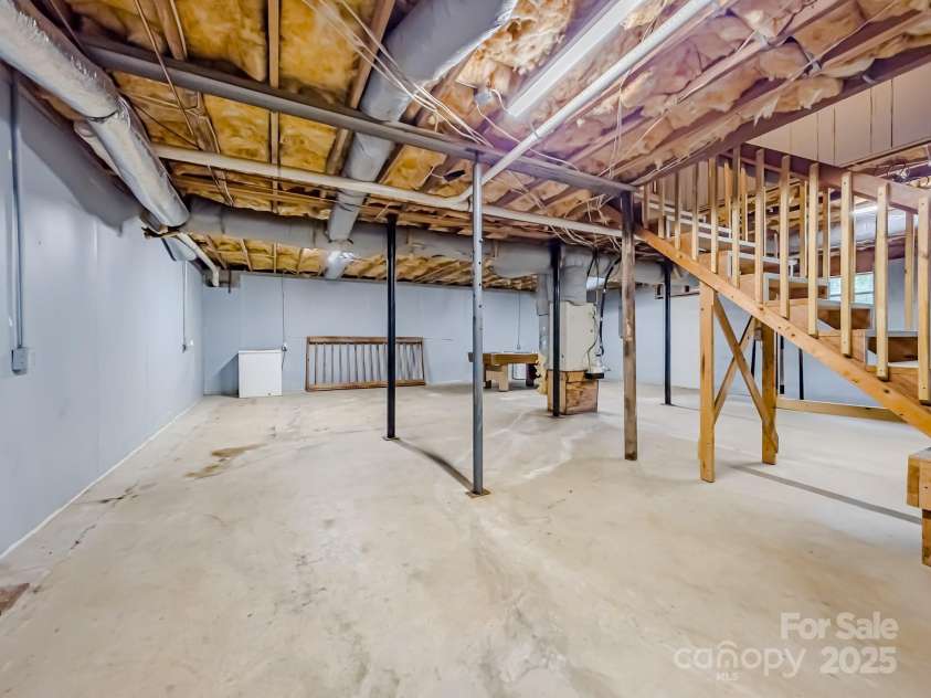 206 Logan Drive, Blacksburg, SC 29702.  MLS# CAR4264068, YatesRealty ID 22365. 