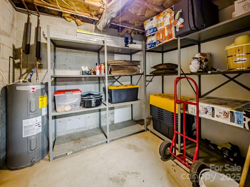 206 Logan Drive, Blacksburg, SC 29702.  MLS# CAR4264068, YatesRealty ID 22365. 