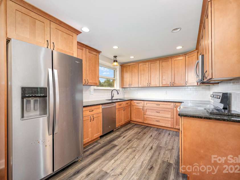 164 Dogtrot Road, Mocksville, NC 27028.  MLS# CAR4275149, YatesRealty ID 22366. 