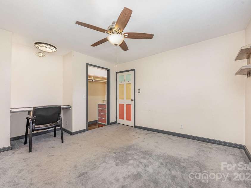 164 Dogtrot Road, Mocksville, NC 27028.  MLS# CAR4275149, YatesRealty ID 22366. 