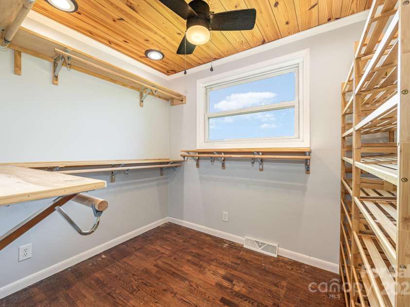 164 Dogtrot Road, Mocksville, NC 27028.  MLS# CAR4275149, YatesRealty ID 22366. Custom Closet