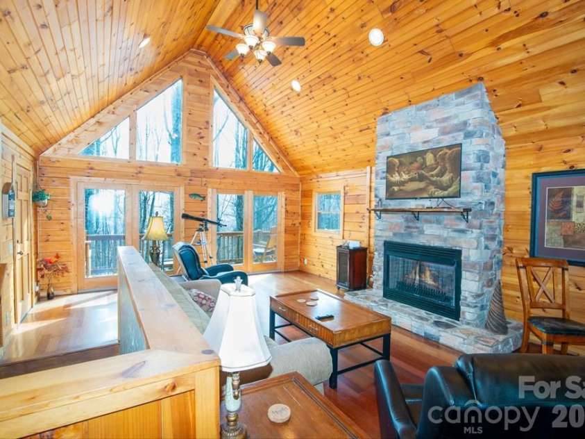675 Forest Valley Road, Sylva, NC 28779.  MLS# CAR4365187, YatesRealty ID 22367. 