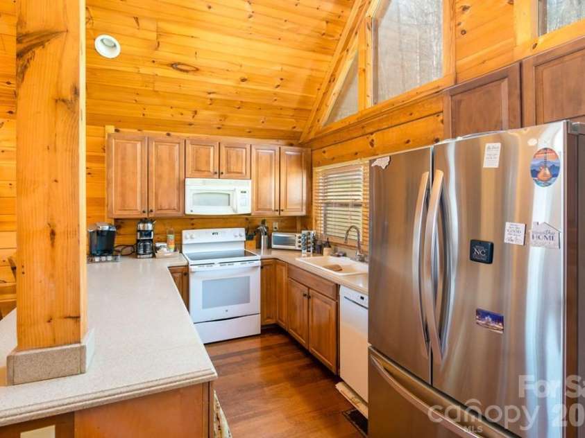 675 Forest Valley Road, Sylva, NC 28779.  MLS# CAR4365187, YatesRealty ID 22367. 