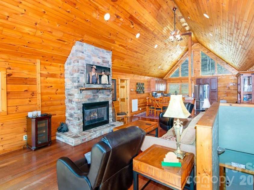 675 Forest Valley Road, Sylva, NC 28779.  MLS# CAR4365187, YatesRealty ID 22367. 