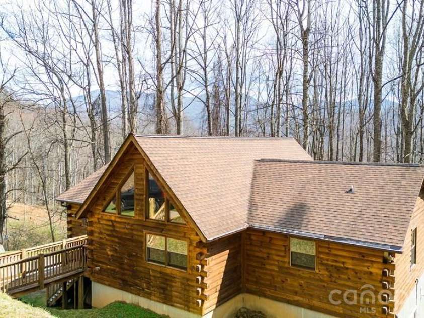 675 Forest Valley Road, Sylva, NC 28779.  MLS# CAR4365187, YatesRealty ID 22367. 