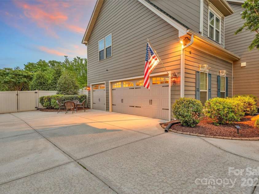 13215 Serenity Street, Huntersville, NC 28078.  MLS# CAR4250109, YatesRealty ID 22369. 