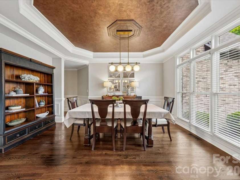 4001 Ainsdale Drive, Matthews, NC 28104.  MLS# CAR4381328, YatesRealty ID 22369. 