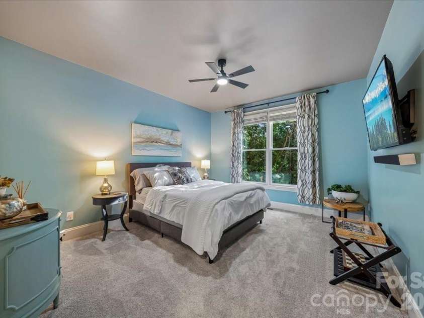 4001 Ainsdale Drive, Matthews, NC 28104.  MLS# CAR4381328, YatesRealty ID 22369. 