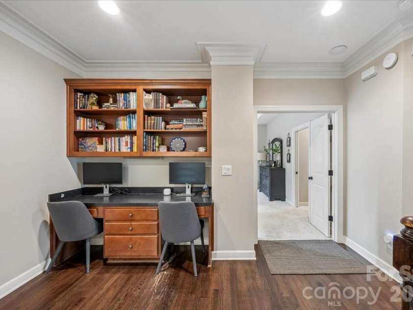 4001 Ainsdale Drive, Matthews, NC 28104.  MLS# CAR4381328, YatesRealty ID 22369. 