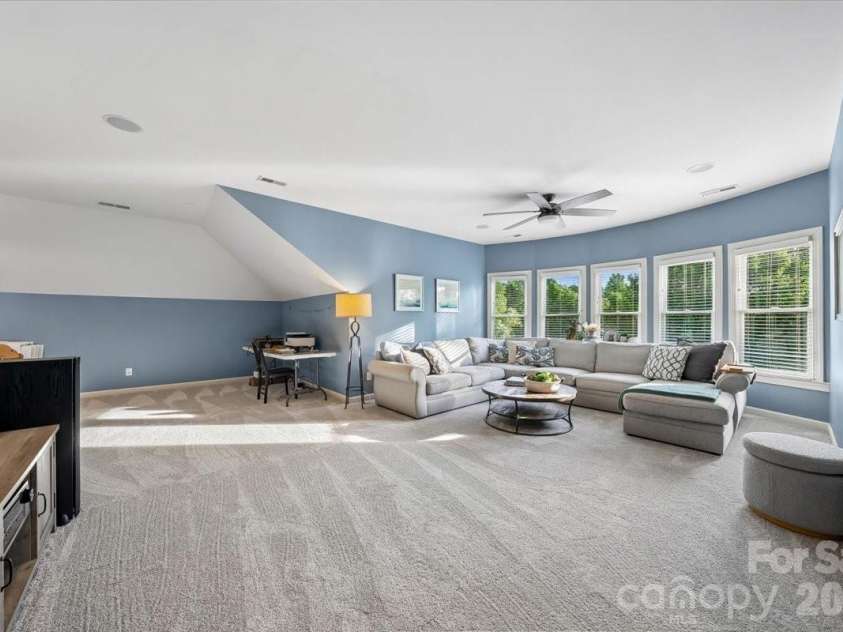 4001 Ainsdale Drive, Matthews, NC 28104.  MLS# CAR4381328, YatesRealty ID 22369. 