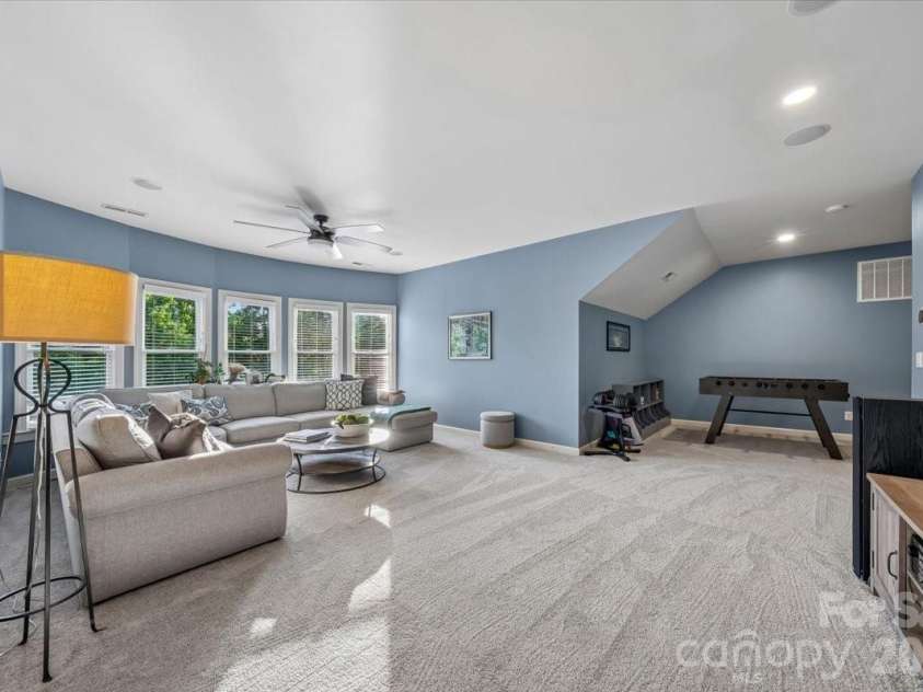 4001 Ainsdale Drive, Matthews, NC 28104.  MLS# CAR4381328, YatesRealty ID 22369. 