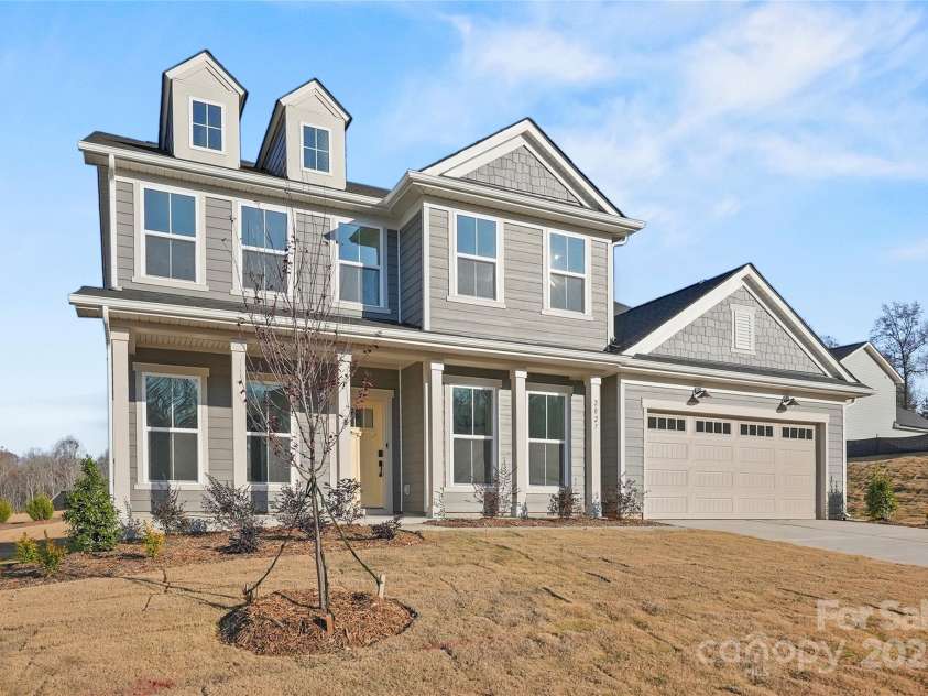 2027 Waxhaw Crossing Drive, Waxhaw, NC 28173.  MLS# CAR4323276, YatesRealty ID 2237. 