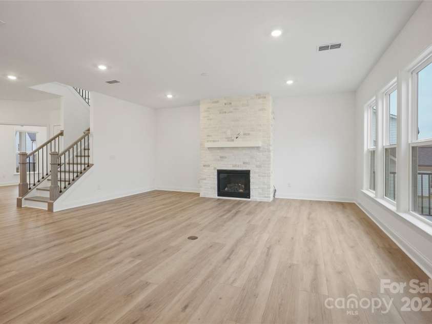 2027 Waxhaw Crossing Drive, Waxhaw, NC 28173.  MLS# CAR4323276, YatesRealty ID 2237. 