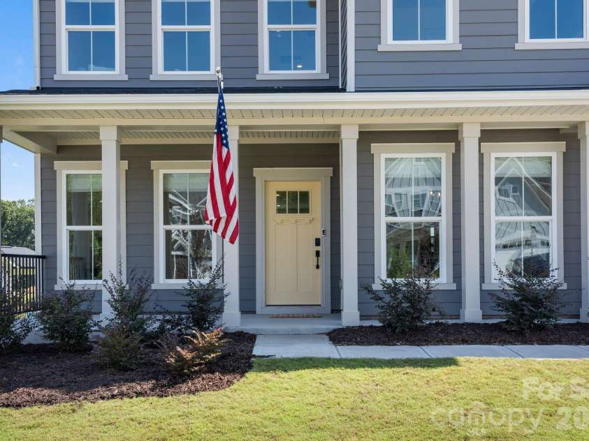 2027 Waxhaw Crossing Drive, Waxhaw, NC 28173.  MLS# CAR4420506, YatesRealty ID 2237. 