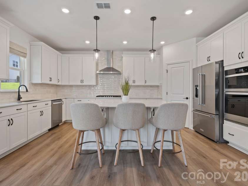 2027 Waxhaw Crossing Drive, Waxhaw, NC 28173.  MLS# CAR4420506, YatesRealty ID 2237. 