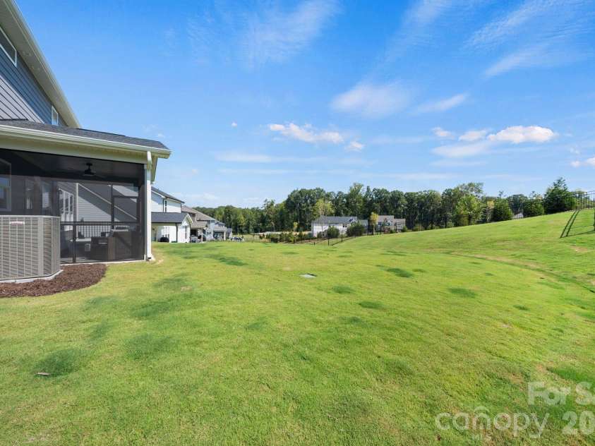 2027 Waxhaw Crossing Drive, Waxhaw, NC 28173.  MLS# CAR4420506, YatesRealty ID 2237. 