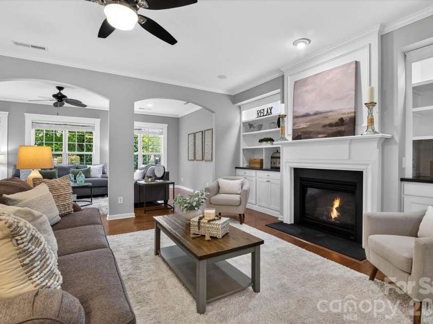 2015 Yellowstone Drive, Fort Mill, SC 29707.  MLS# CAR4381533, YatesRealty ID 22370. 