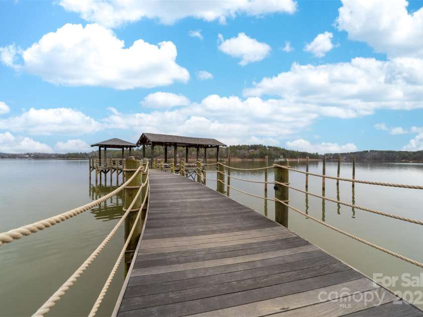 68 Cinch Knot Drive, Nebo, NC 28761.  MLS# CAR4233155, YatesRealty ID 22370. Community dock at Camp Lake James.