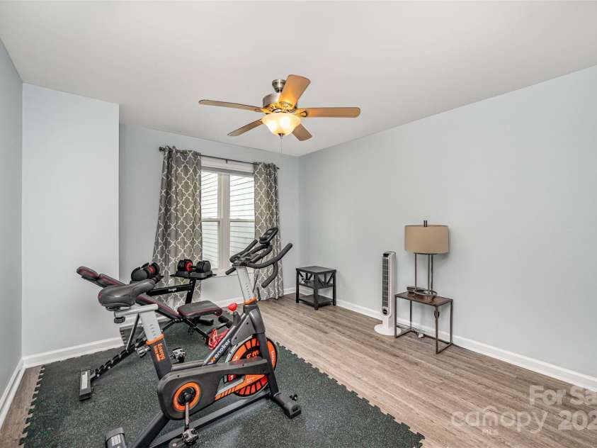 18741 Nautical Drive, Cornelius, NC 28031.  MLS# CAR4267039, YatesRealty ID 22371. 