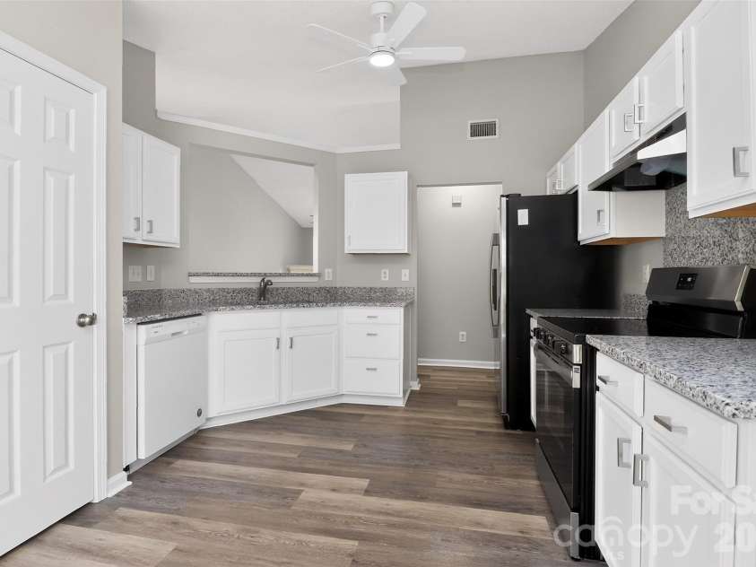 4925 Wheat Drive, Concord, NC 28027.  MLS# CAR4376781, YatesRealty ID 22373. 