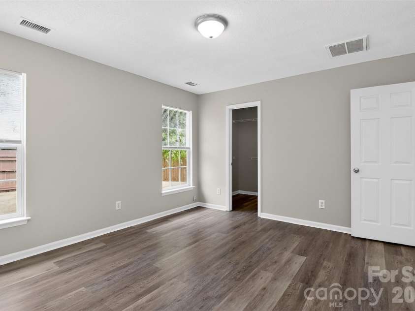 4925 Wheat Drive, Concord, NC 28027.  MLS# CAR4376781, YatesRealty ID 22373. 
