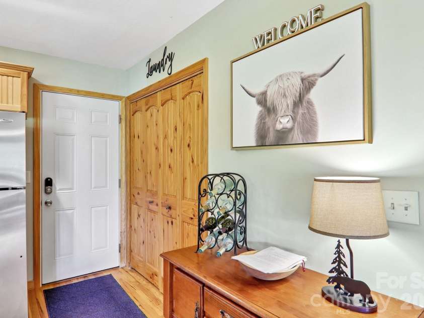 79 Chipmunk Lane, Maggie Valley, NC 28751.  MLS# CAR4375487, YatesRealty ID 22375. 