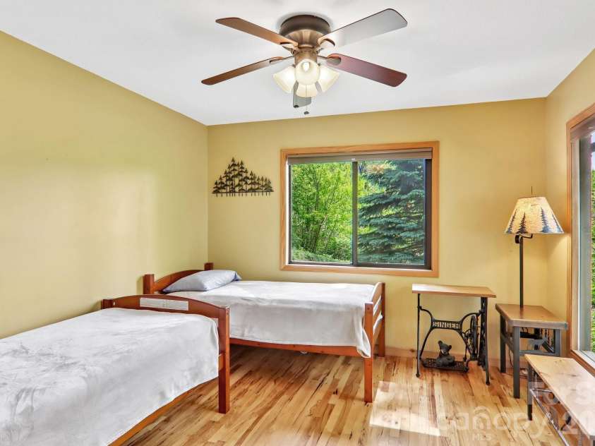 79 Chipmunk Lane, Maggie Valley, NC 28751.  MLS# CAR4375487, YatesRealty ID 22375. 