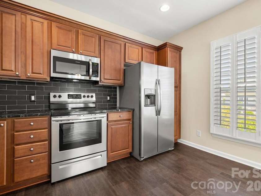 4104 Murray Street, Indian Land, SC 29707.  MLS# CAR4378171, YatesRealty ID 22376. Kitchen