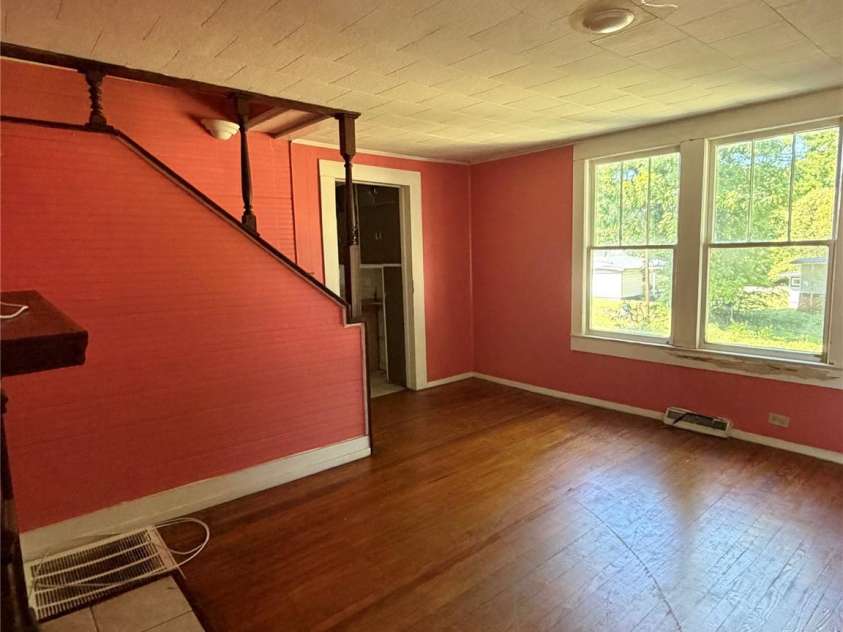 117 Buffalo Avenue, Concord, NC 28025.  MLS# CAR4382020, YatesRealty ID 22377. 