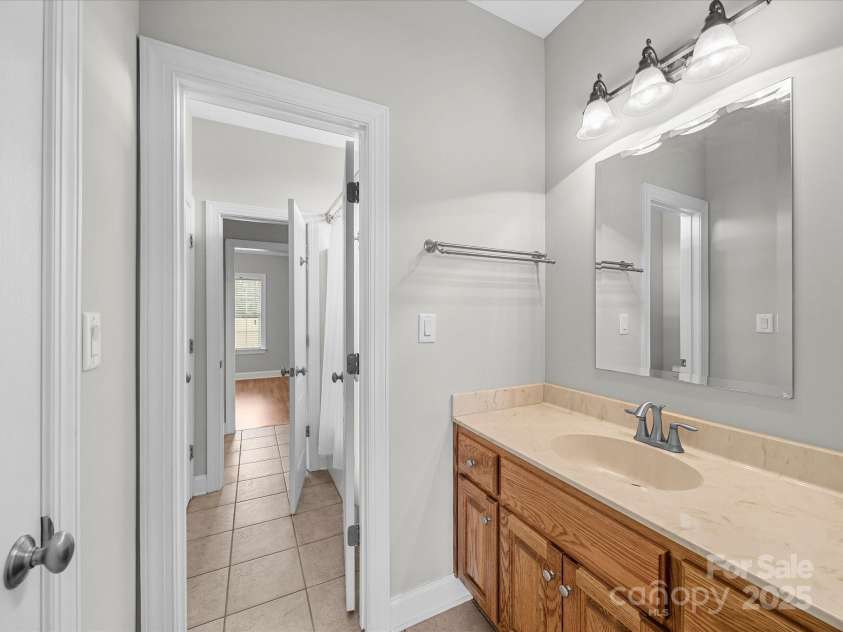 514 Clover Leaf Road, Marshville, NC 28103.  MLS# CAR4247739, YatesRealty ID 22377. Jack and Jill Bathroom