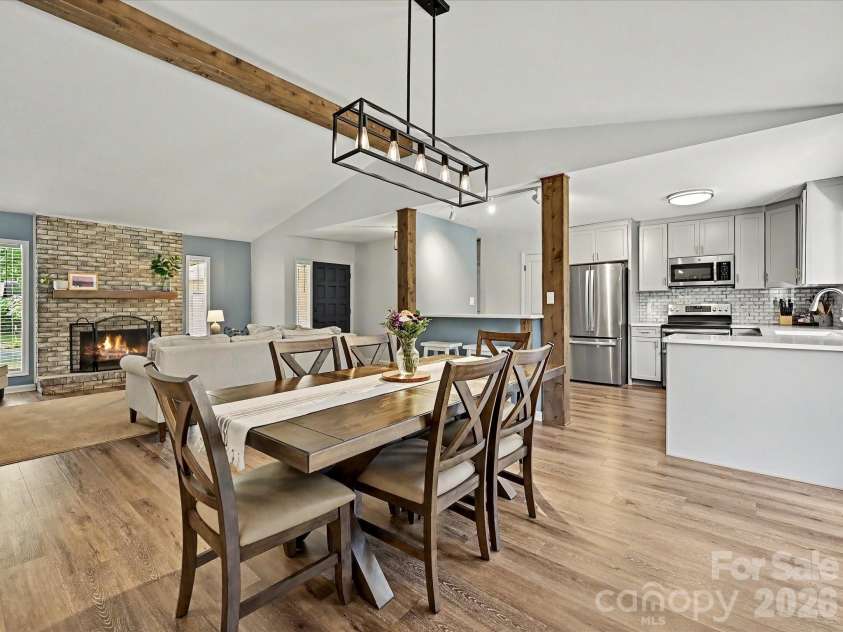 1130 Cameo Court, Charlotte, NC 28270.  MLS# CAR4381855, YatesRealty ID 22379. 
