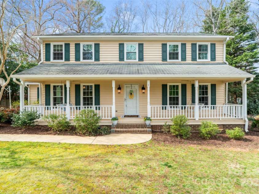 761 Summerwood Drive, Rock Hill, SC 29732.  MLS# CAR4213745, YatesRealty ID 2238. 