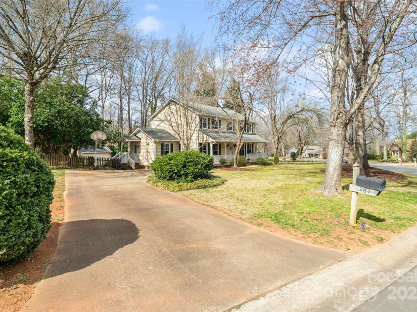 761 Summerwood Drive, Rock Hill, SC 29732.  MLS# CAR4213745, YatesRealty ID 2238. 